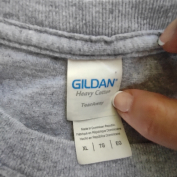 GILDAN HEAVY WEIGHT XL TEE - Picture 7 of 7